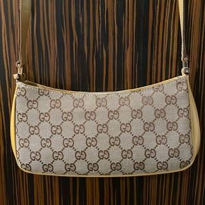 Authentic rare Gucci purse! Small shoulder bag